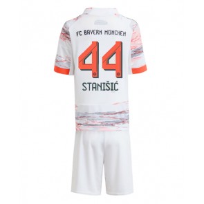 Bayern Munich Josip Stanisic #44 Udebanetrøje Børn 2025-26 Kortærmet (+ Korte bukser)